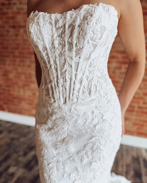 Women's Mermaid Lace Wedding Dresses Strapless Corset Beach Wedding Gowns