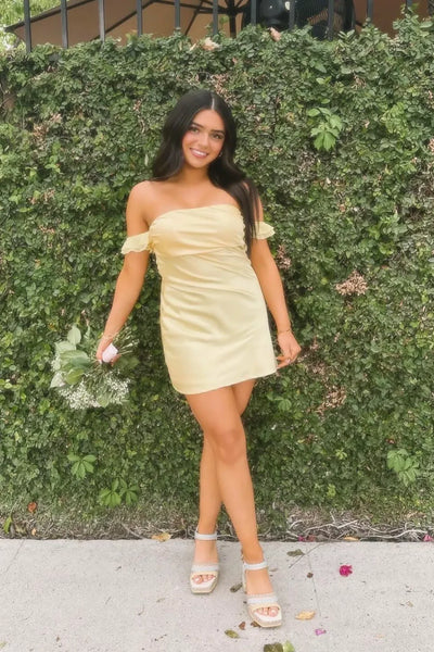 Off the Shoulder Pink Satin Sheath Short Dress