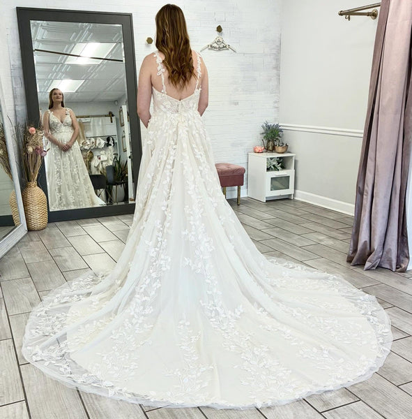 Elegant A Line Beach Tulle Wedding Dresses for Bride Lace Embroidery Wedding Gowns