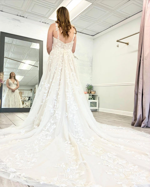 Elegant A Line Beach Tulle Wedding Dresses for Bride Lace Embroidery Wedding Gowns