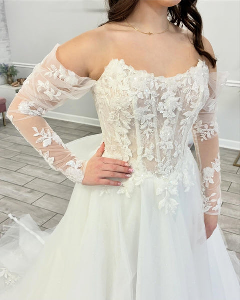 A Line Boho Wedding Dresses Tulle Lace Appliqued Long Sleeves Bridal Wedding Gown