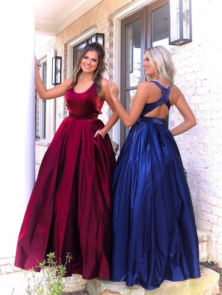 Elegant Scoop Neck Burgundy Satin Ball Gown Prom Evening Dress with Pockets VK0502002