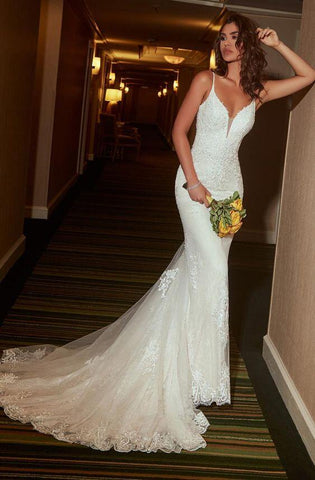 Free Shipping Elegant Mermaid V Neck Wedding Dresses with Appliques VK0429002