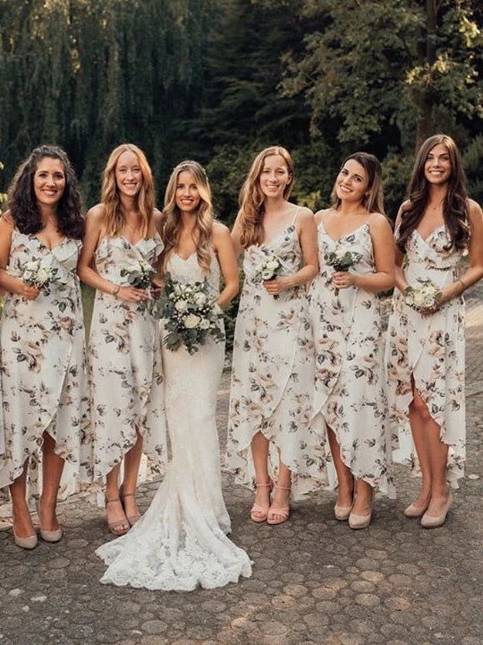 Simple Chiffon V-neck A-line Floral Printed Bridesmaid Dresses With Slit  VK0321006 – Vickidress