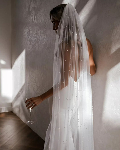 Gorgeous Single Layer of Luxe Tulle Pearl Veil VK111903