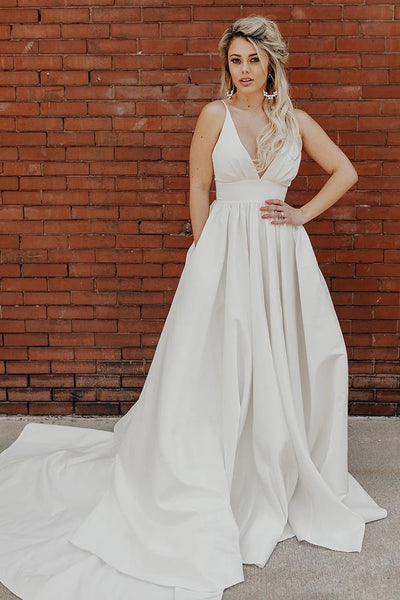Elegant A-Line Deep V-Neck Empire A-line Ivory Wedding Dress with Pockets VK0320002