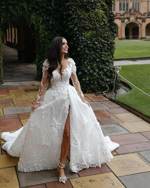 Luxurious Ball Gown V Neck Lace Tulle Long Sleeves Wedding Dresses with 3D Appliques VKWD080402