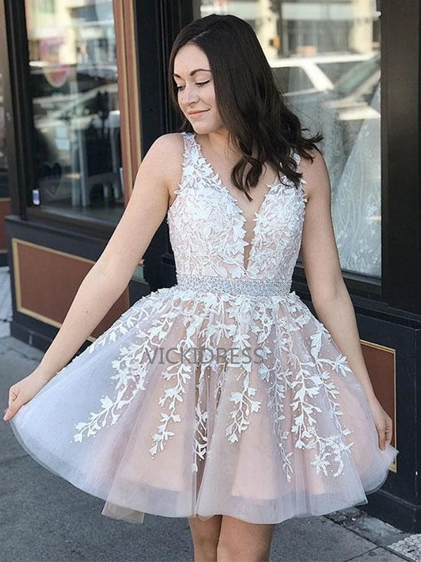 A-Line V Neck White Appliques Short Homecoming Dress VK0101017