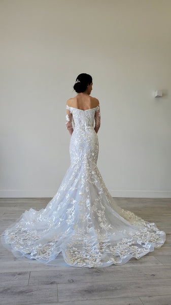 Elegant Mermaid Long Sleeve Off the Shoulder Lace Wedding Dress VK24091401