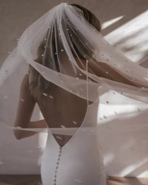 Gorgeous Single Layer of Luxe Tulle Pearl Veil VK111903-5