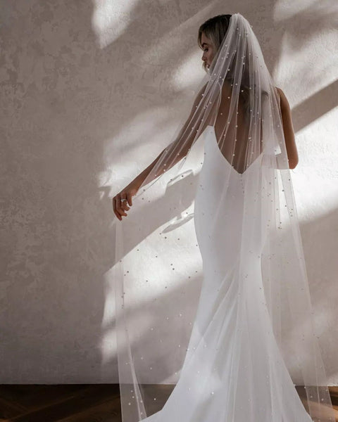 Gorgeous Single Layer of Luxe Tulle Pearl Veil VK111903-4