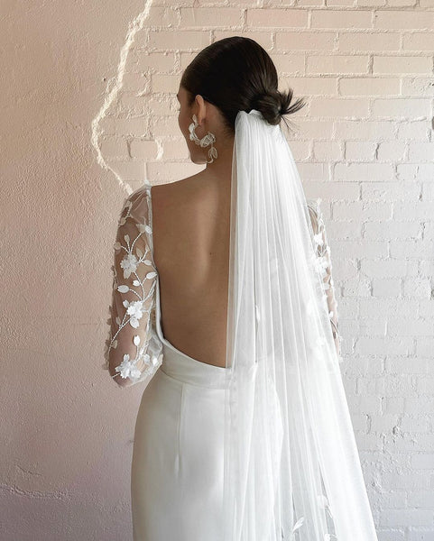Elegant Mermaid Sweetheart Satin Long Wedding Dresses with Long Sleeves VK112104