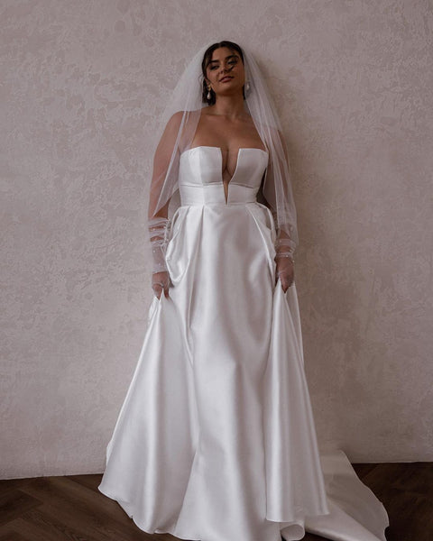 Ball Gown Strapless Satin Wedding Dresses VK23012703