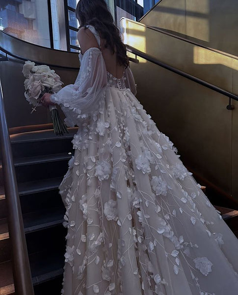 Gorgeous Ball Gown Fairy Square Neck Tulle Wedding Dresses with 3D Appliques VKWD080401