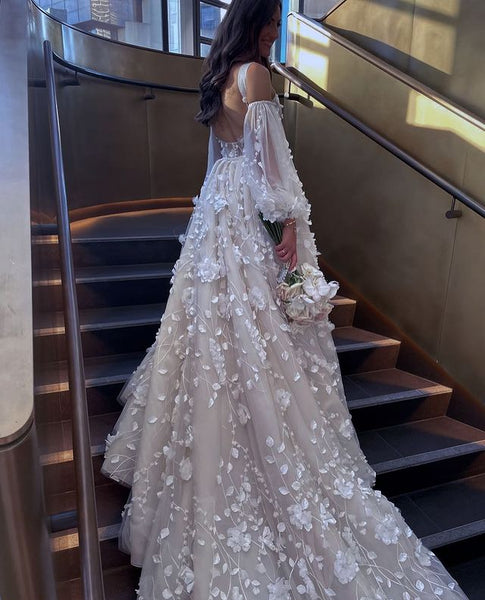 Gorgeous Ball Gown Fairy Square Neck Tulle Wedding Dresses with 3D Appliques VKWD080401