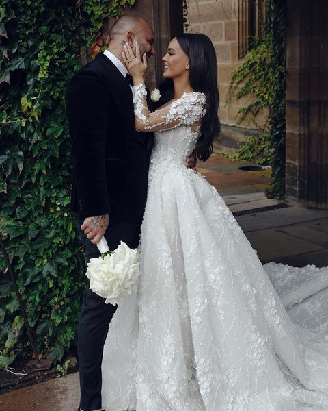 Luxurious Ball Gown V Neck Lace Tulle Long Sleeves Wedding Dresses with 3D Appliques VKWD080402